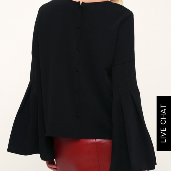 Top with button back - Picture 4 of 5